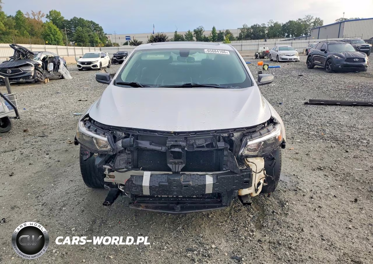 2018 Chevrolet Malibu Lt VIN:1G1ZD5STXJF224528 - 5