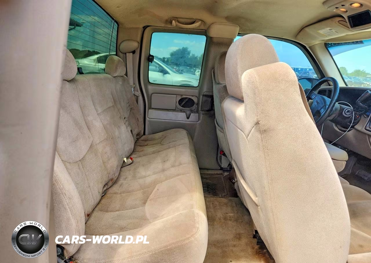 2005 GMC New Sierra C1500 VIN:1GTEC19Z15Z298601 - 10