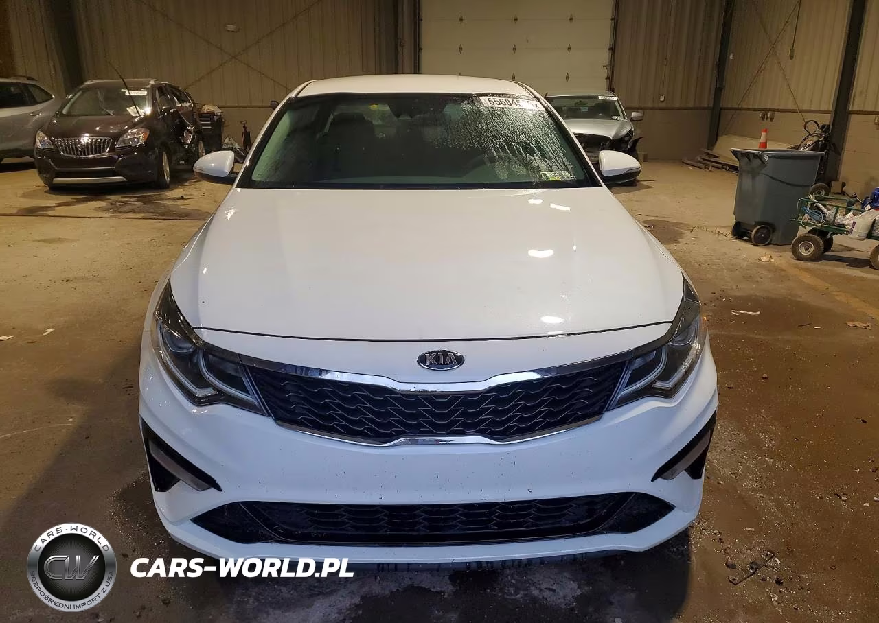 2019 Kia Optima Lx VIN:5XXGT4L34KG364796 - 5