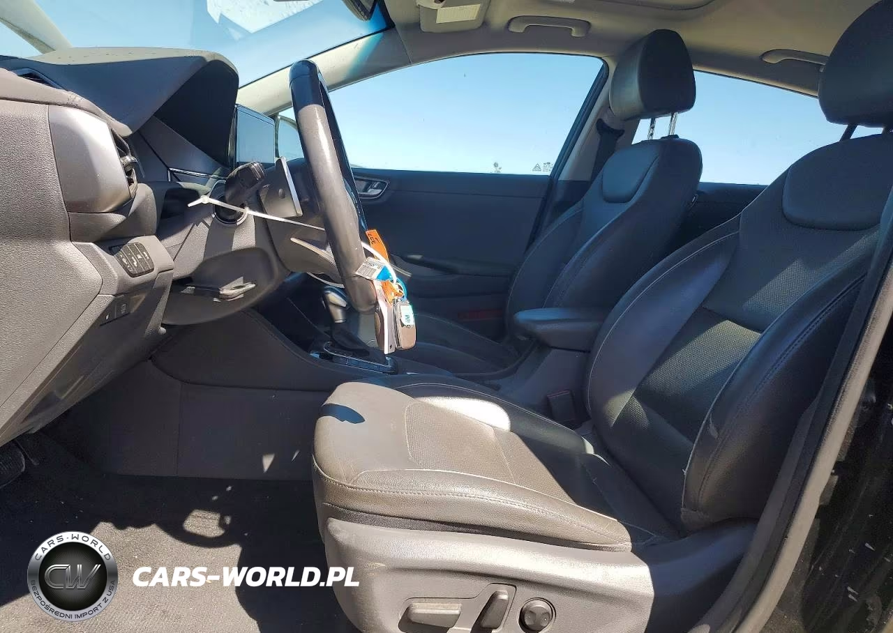 2020 Hyundai Ioniq Limited VIN:KMHC05LC0LU234311 - 7