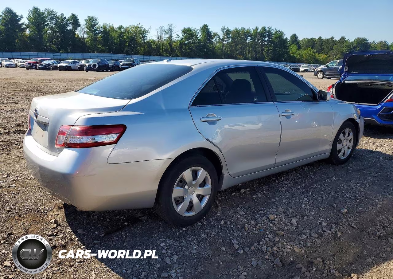 2011 Toyota Camry Le VIN:4T1BF3EK1BU728453 - 3