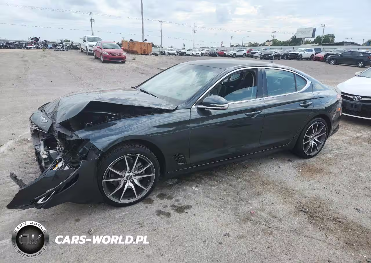 2023 Genesis G70 Base