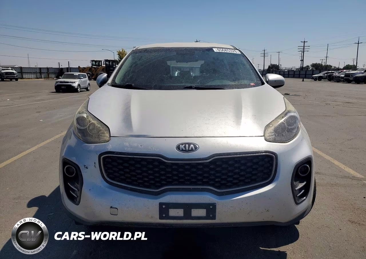 2018 Kia Sportage Lx VIN:KNDPMCAC4J7338359 - 5