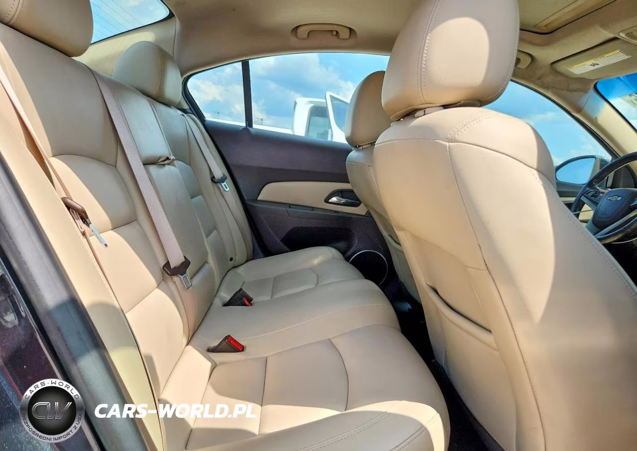 2015 Chevrolet Cruze VIN:1G1PG5SB8F7141719 - 10