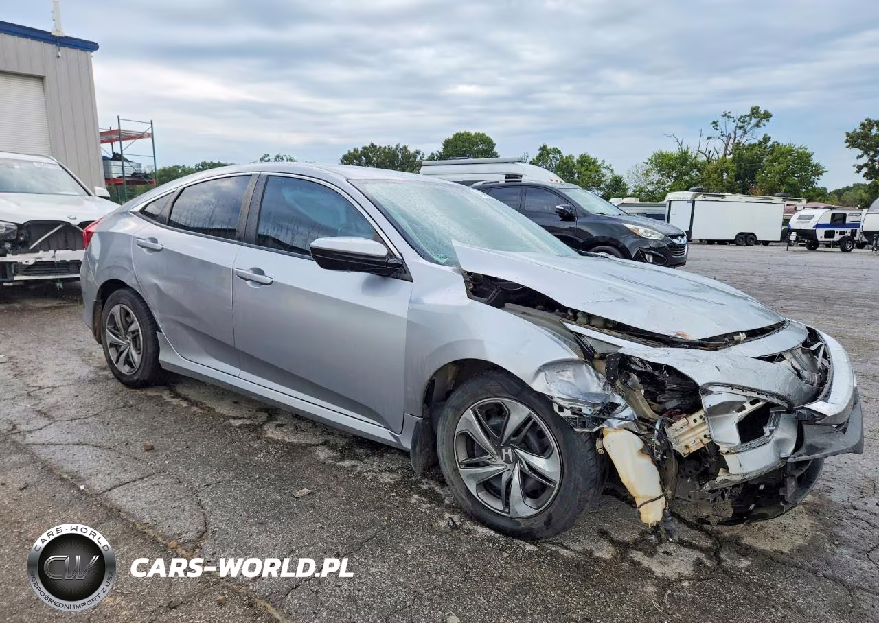 2018 Honda Civic Lx VIN:2HGFC2F58JH600540 - 4
