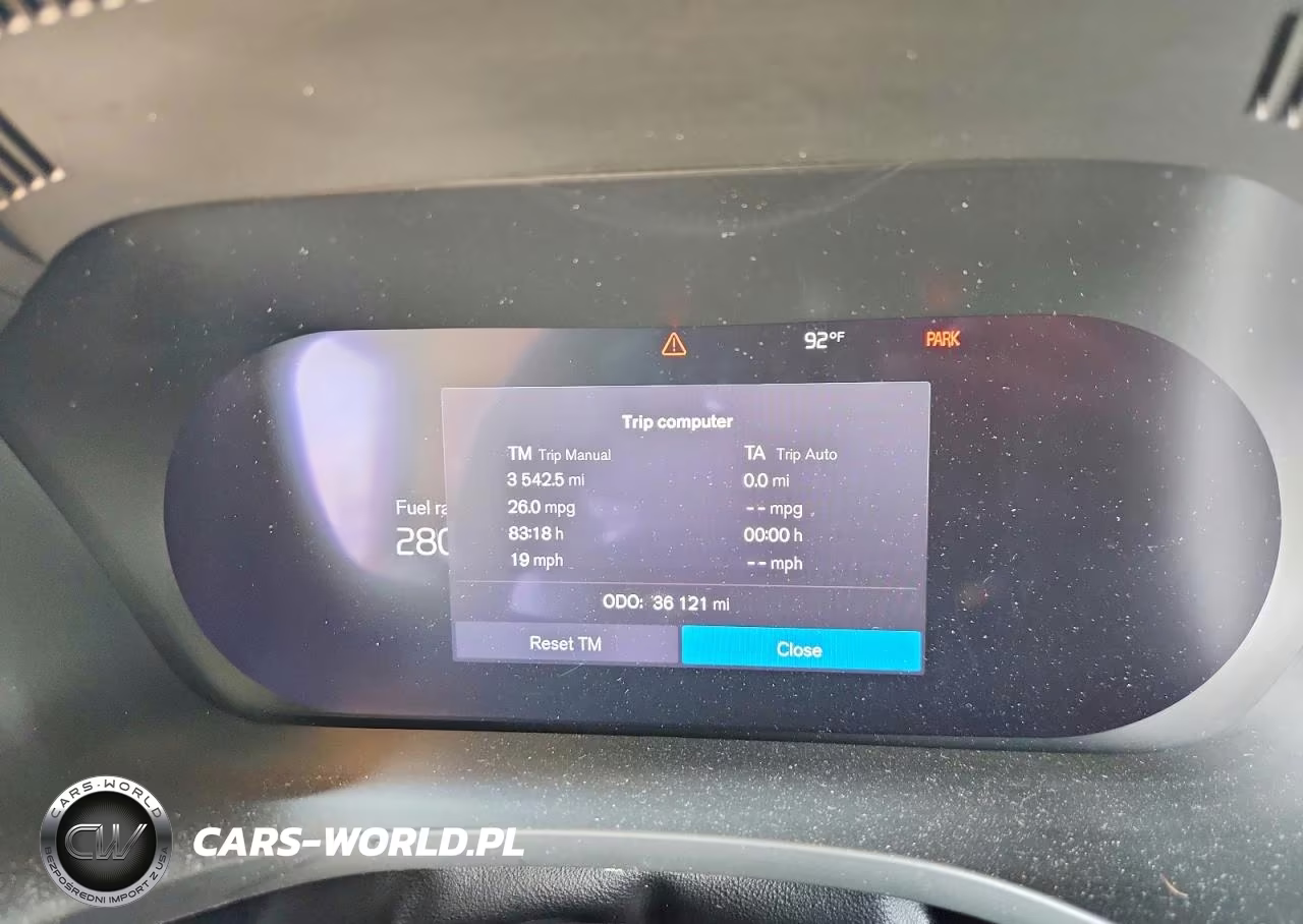 2023 Volvo Xc60 Plus VIN:YV4L12DN6P1374111 - 9