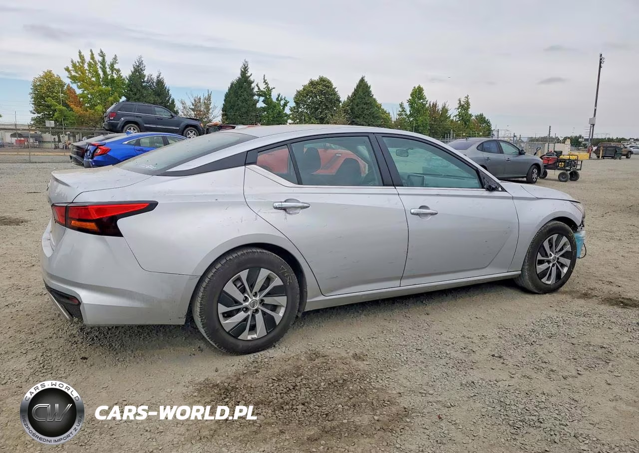 2020 Nissan Altima S VIN:1N4BL4BV8LC130682 - 3