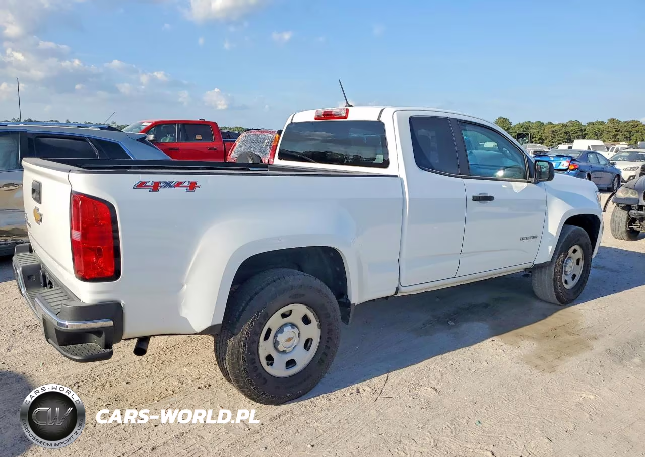 2018 Chevrolet Colorado VIN:1GCHTBEA3J1267278 - 3