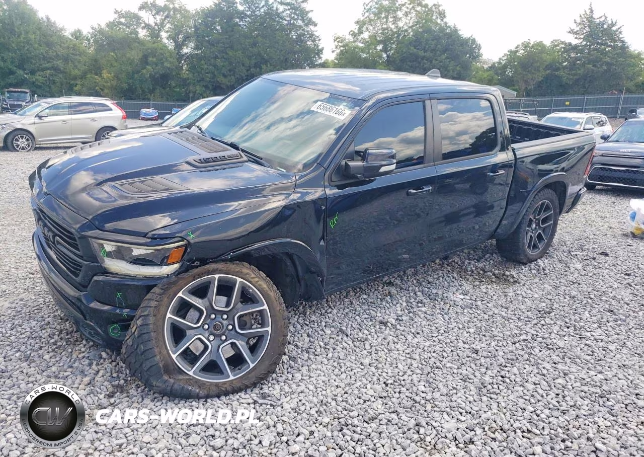 2019 Ram 1500 Laramie VIN:1C6SRFJT4KN845425 - 1