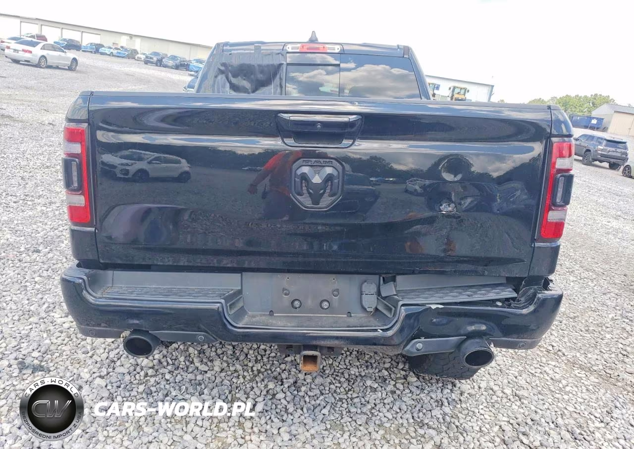 2019 Ram 1500 Laramie VIN:1C6SRFJT4KN845425 - 6