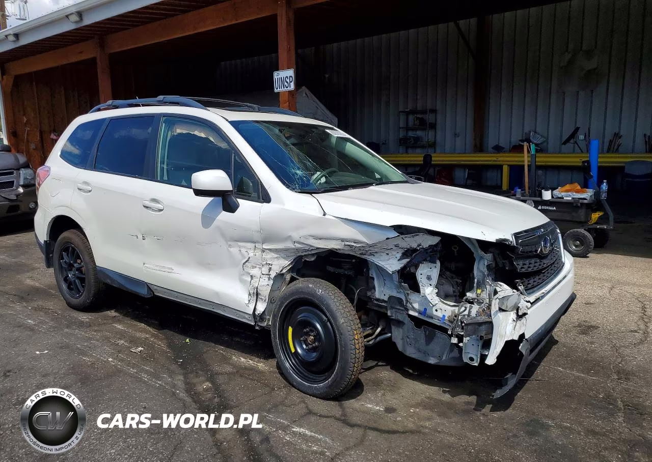 2015 Subaru Forester 2.5I Premium VIN:JF2SJAFCXFH580432 - 4