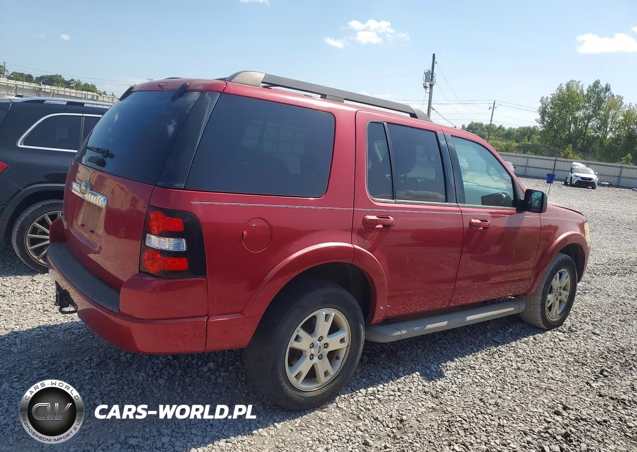 2010 Ford Explorer Xlt VIN:1FMEU6DE2AUA84072 - 3