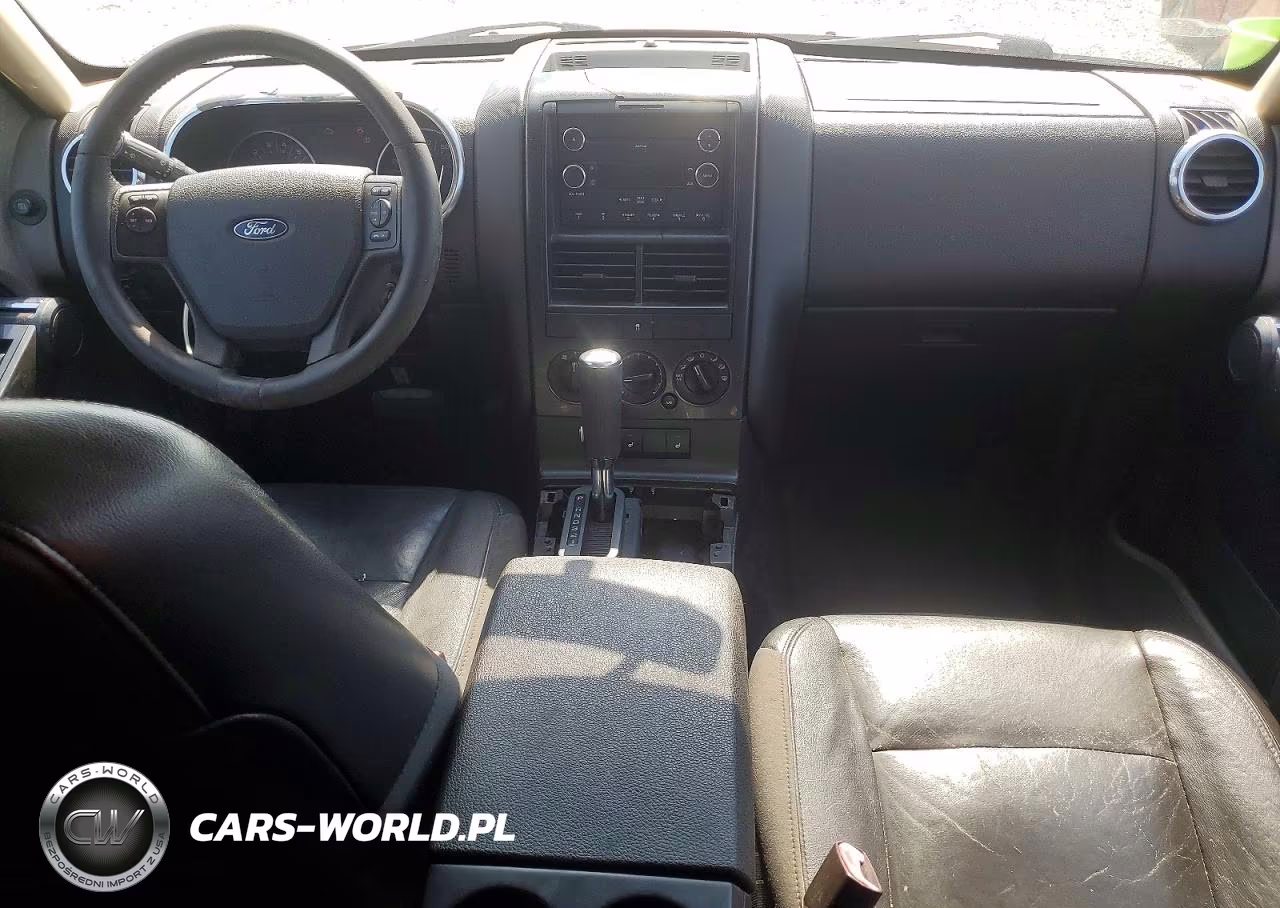 2010 Ford Explorer Xlt VIN:1FMEU6DE2AUA84072 - 8