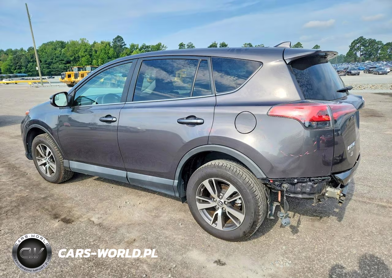 2018 Toyota Rav4 Xle VIN:2T3WFREV1JW477812 - 2