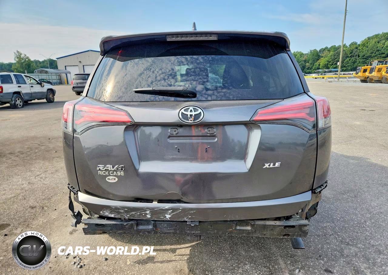 2018 Toyota Rav4 Xle VIN:2T3WFREV1JW477812 - 6