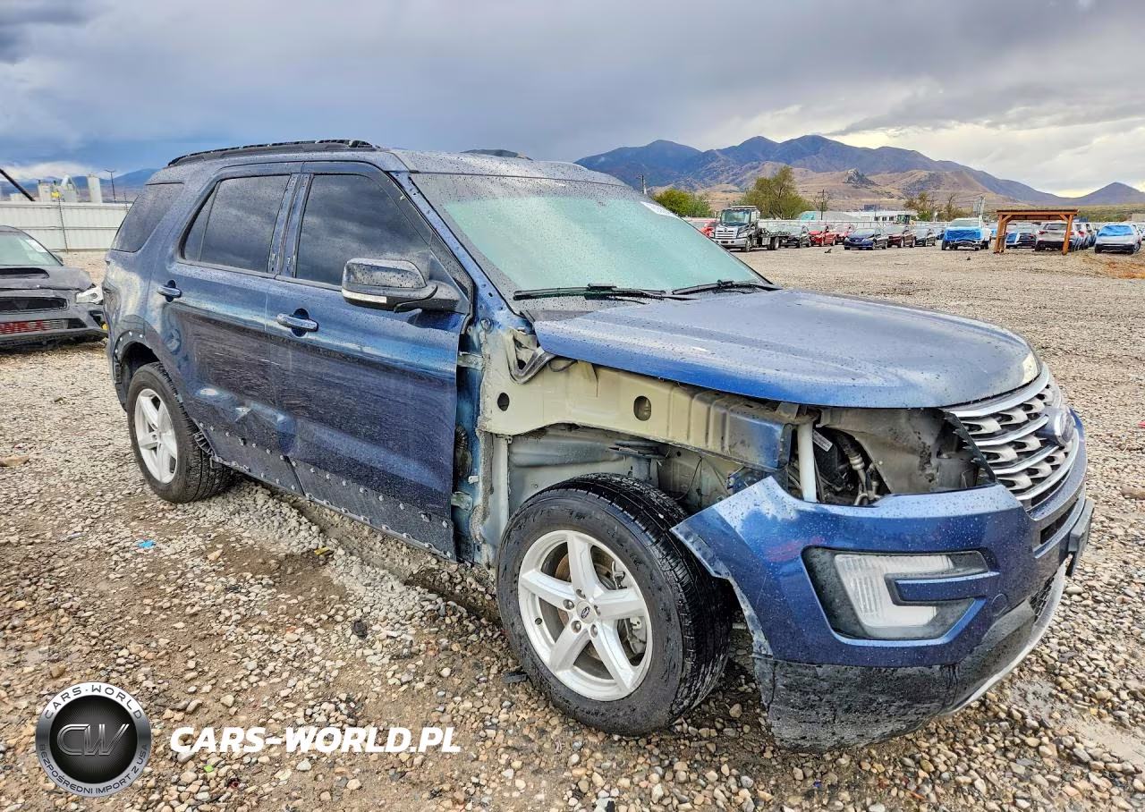 2017 Ford Explorer Xlt VIN:1FM5K8D85HGC26533 - 4