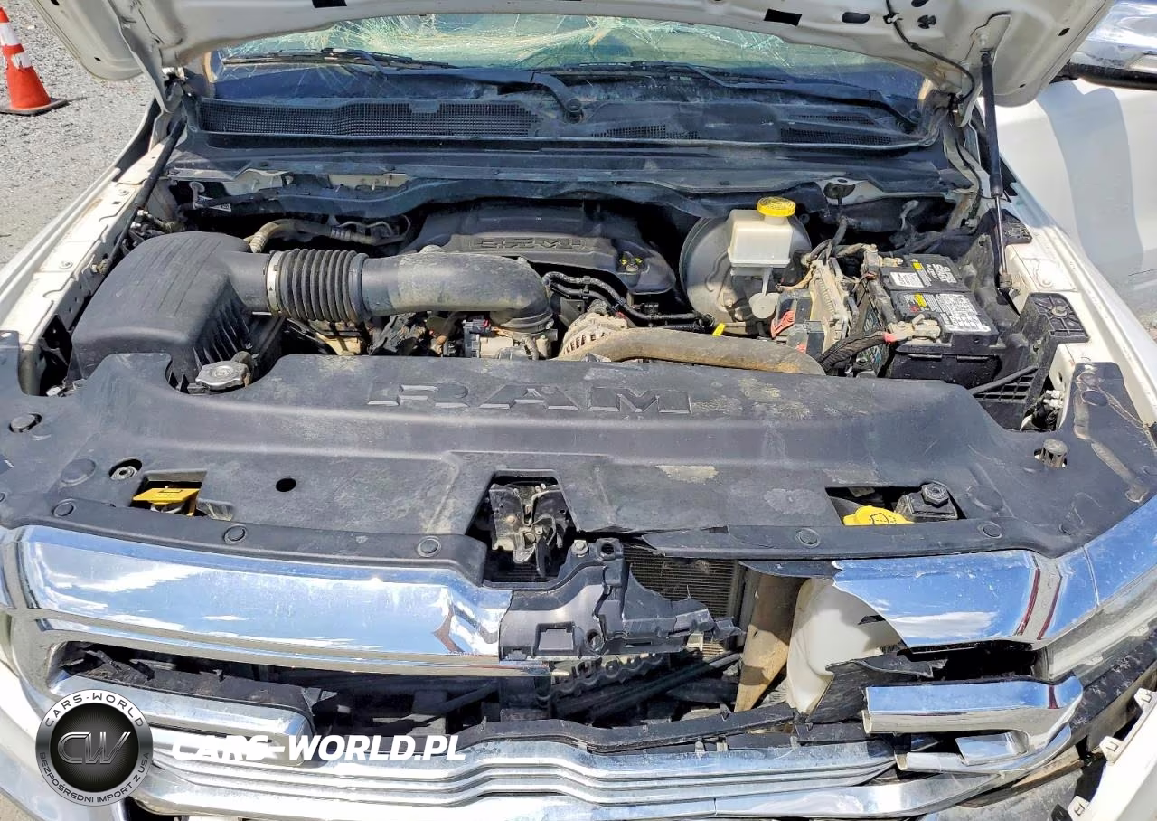 2021 Ram 1500 Laramie 4X4 6'4 Box VIN:1C6SRFDT2MN632150 - 11