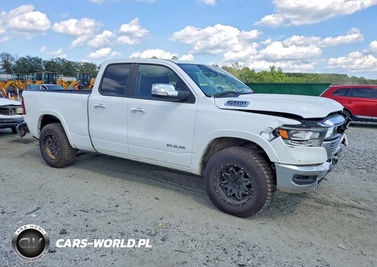 2021 Ram 1500 Laramie 4X4 6'4 Box VIN:1C6SRFDT2MN632150 - 4