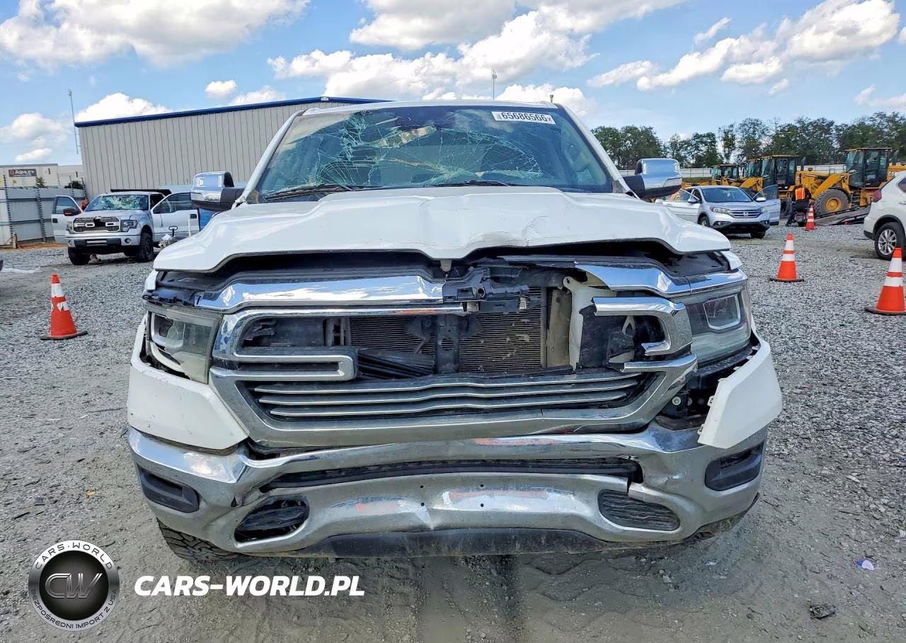 2021 Ram 1500 Laramie 4X4 6'4 Box VIN:1C6SRFDT2MN632150 - 5
