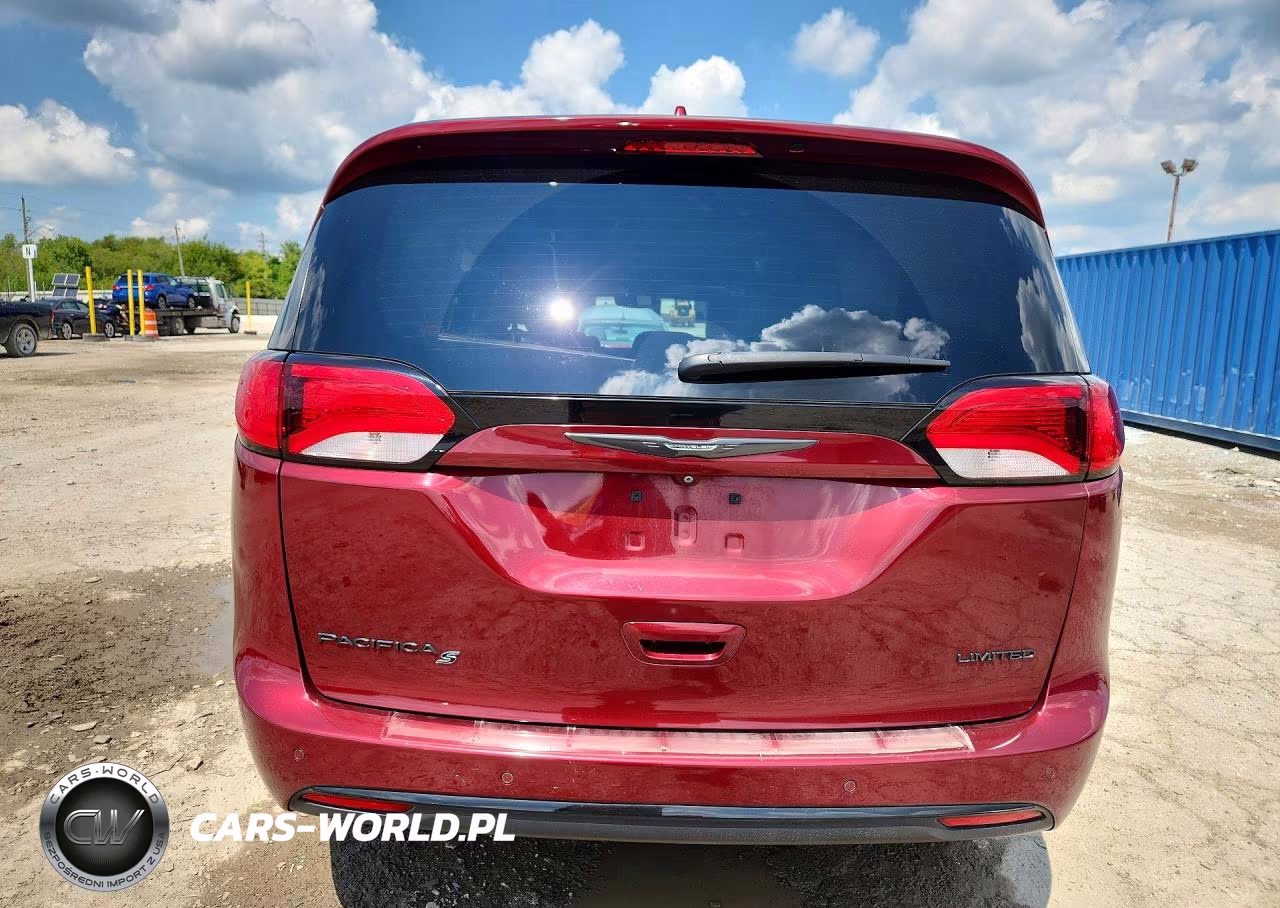 2018 Chrysler Pacifica Limited VIN:2C4RC1GG7JR354175 - 6