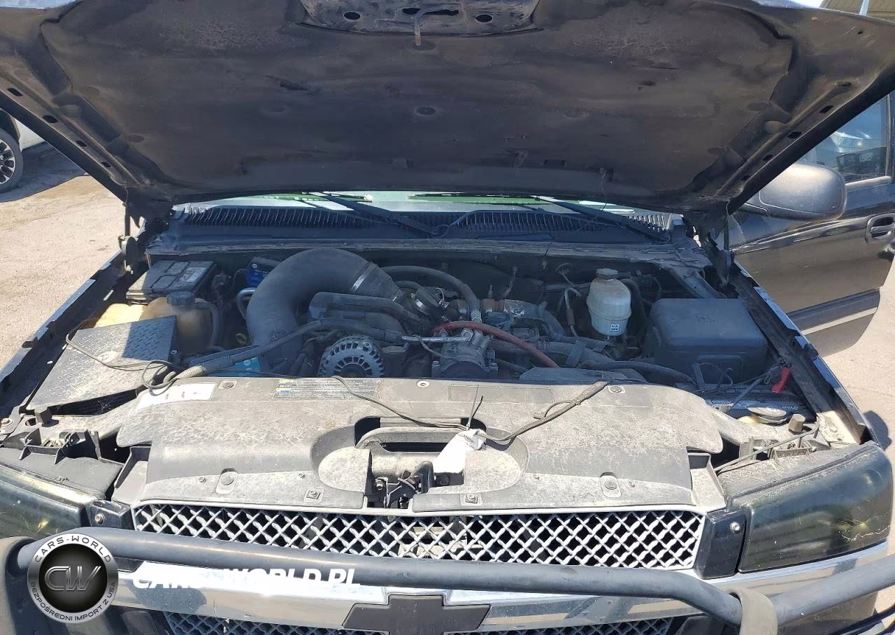 2004 Chevrolet Silverado K2500 Heavy Duty VIN:1GCHK23264F253770 - 11