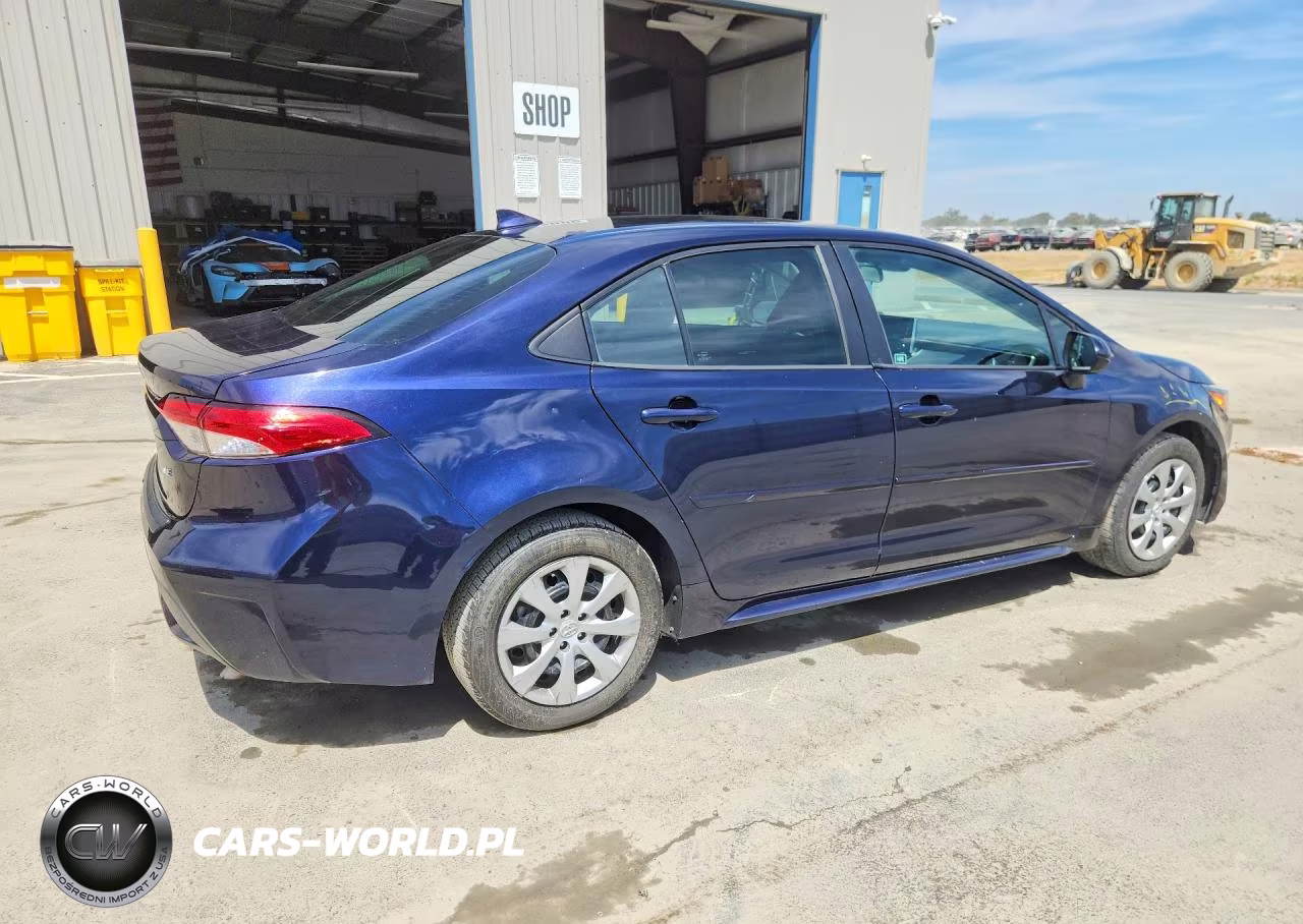 2021 Toyota Corolla Le VIN:5YFEPMAE9MP227024 - 3