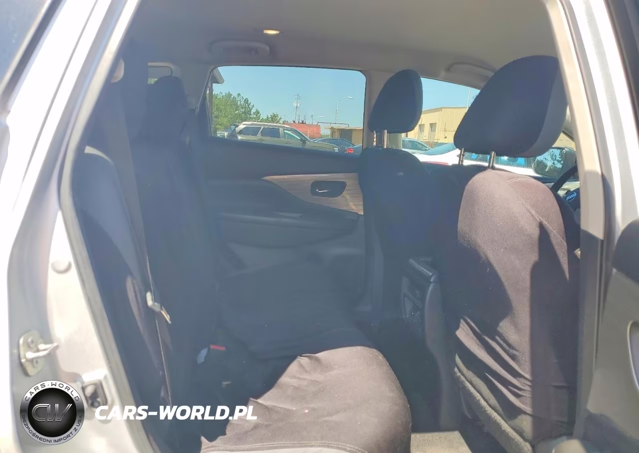 2018 Nissan Murano S VIN:5N1AZ2MGXJN163820 - 10