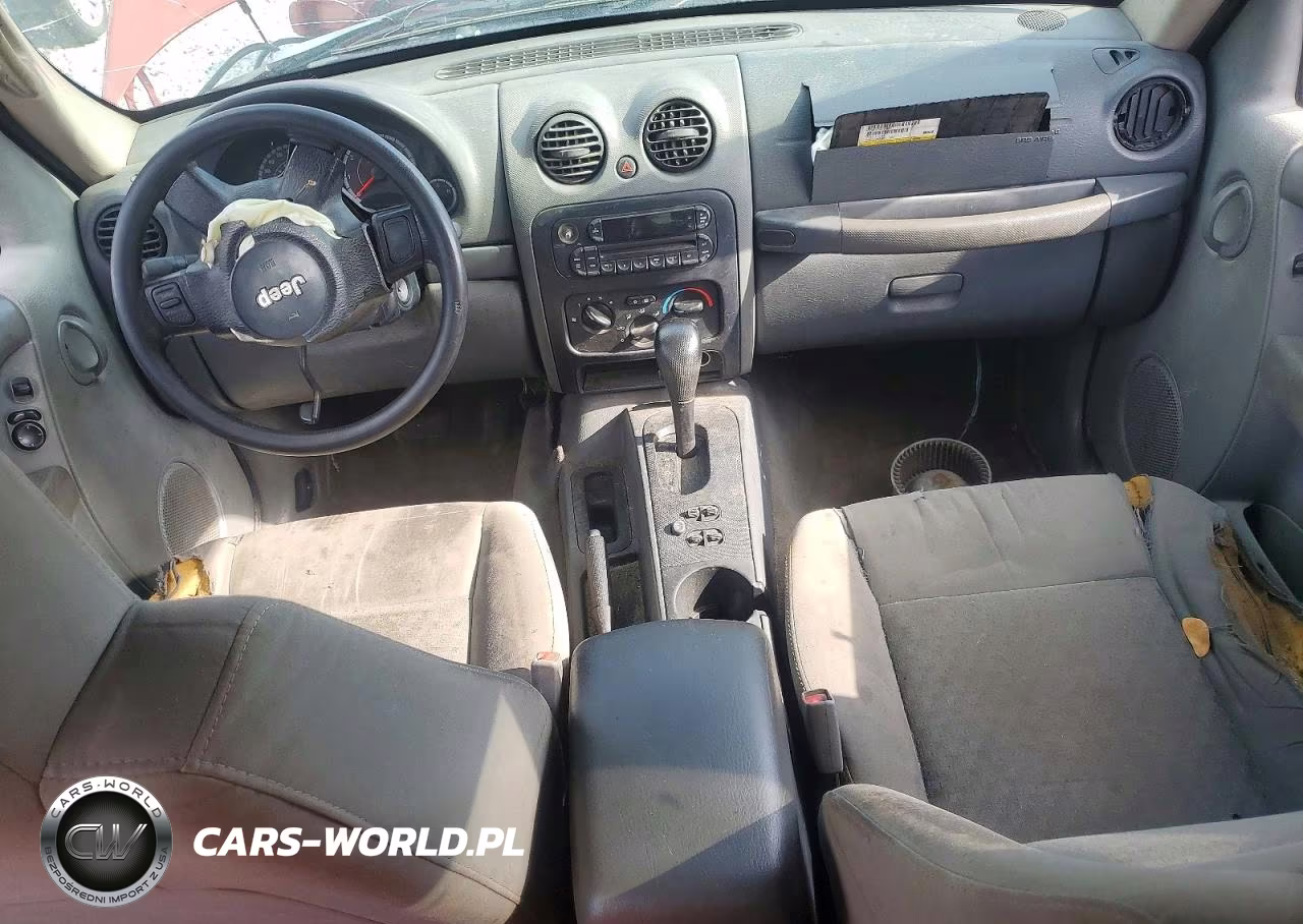 2005 Jeep Liberty Sport VIN:1J4GK48K45W710751 - 8