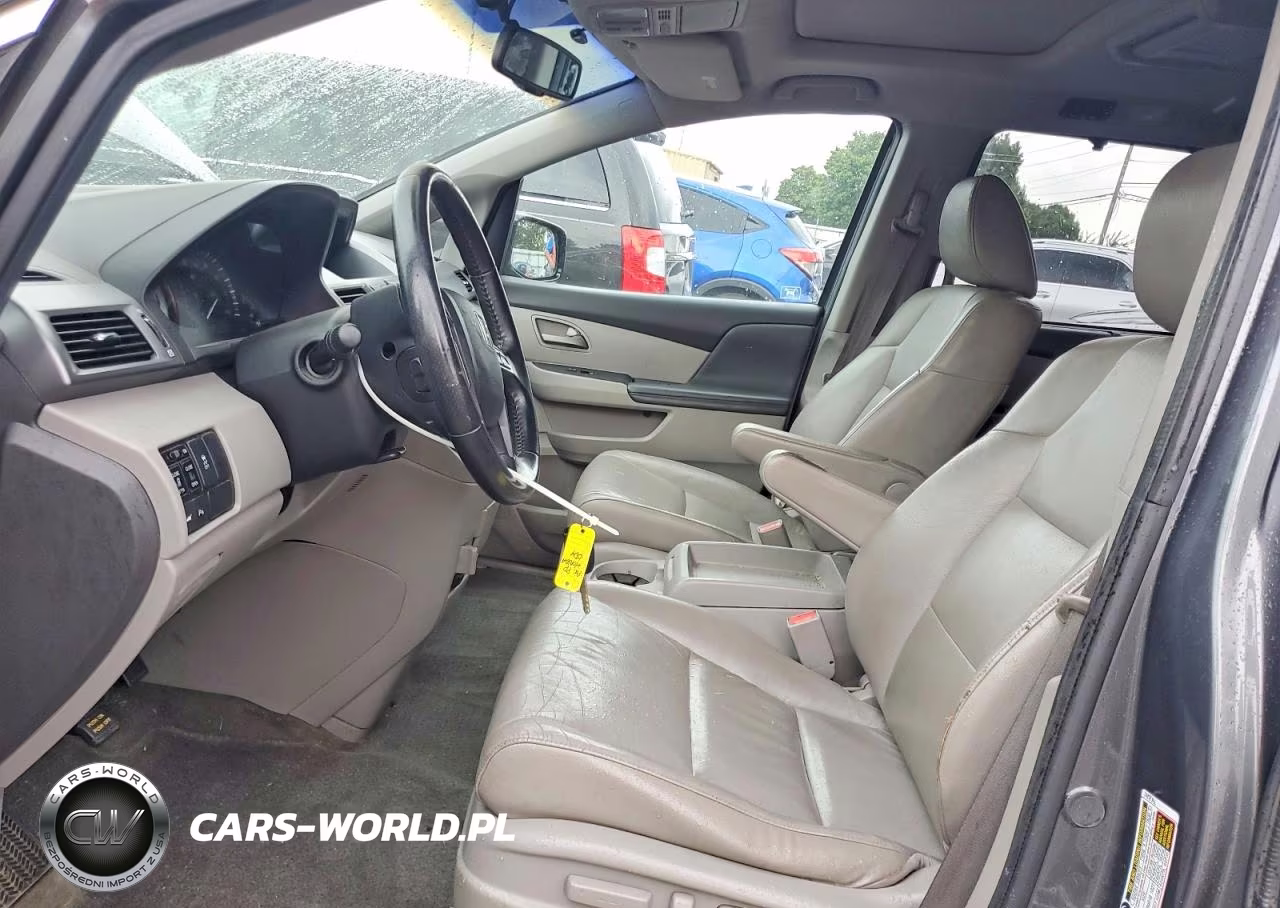 2011 Honda Odyssey Touring VIN:5FNRL5H98BB052060 - 7