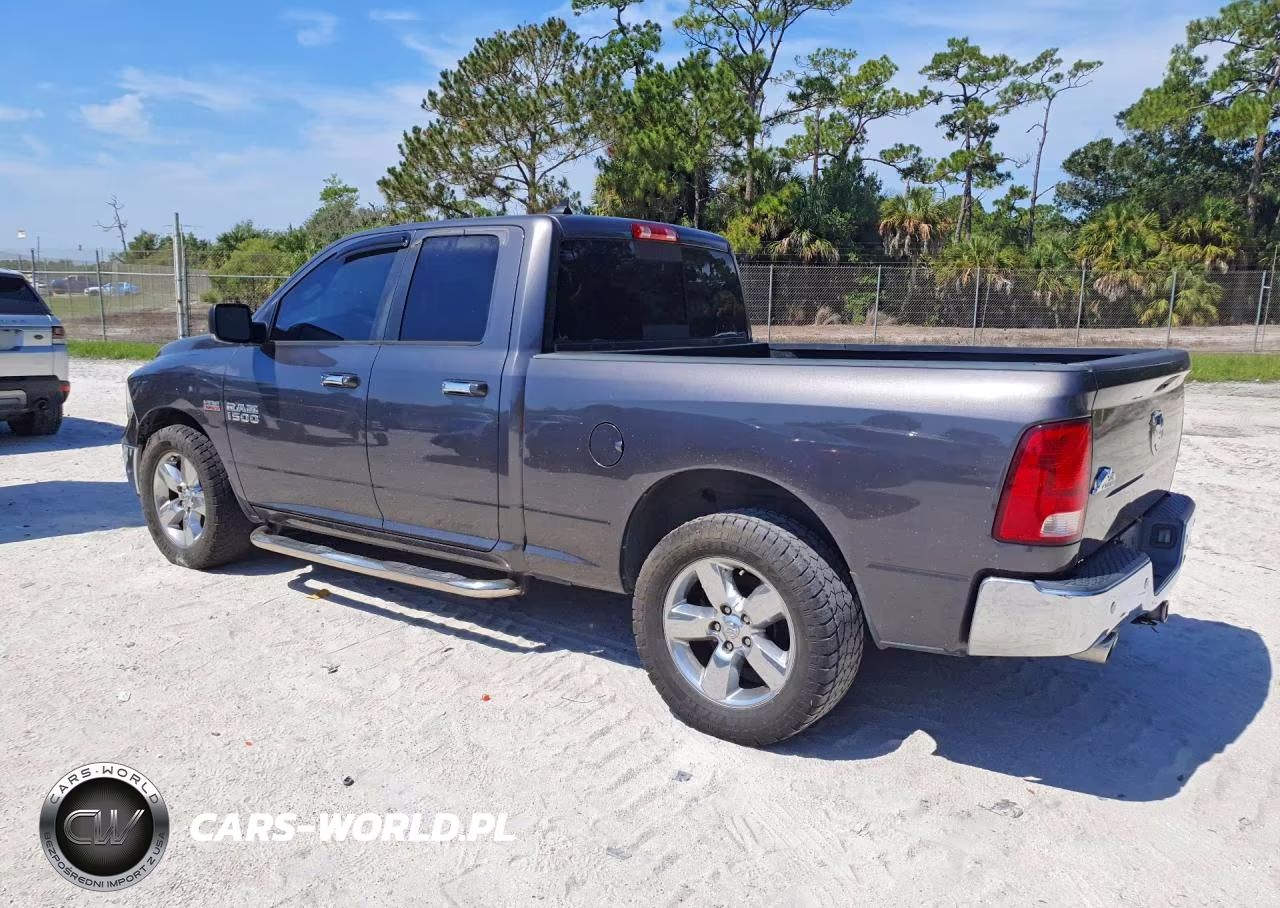 2017 Ram 1500 Slt VIN:1C6RR6GTXHS747323 - 2