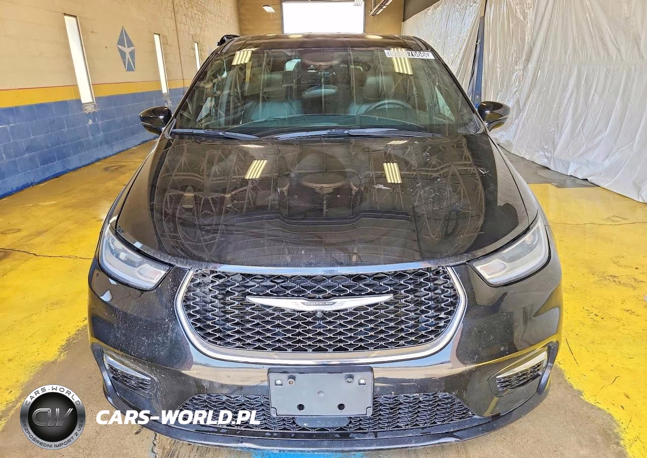 2025 Chrysler Pacifica Select VIN:2C4RC1BG2SR526797 - 5