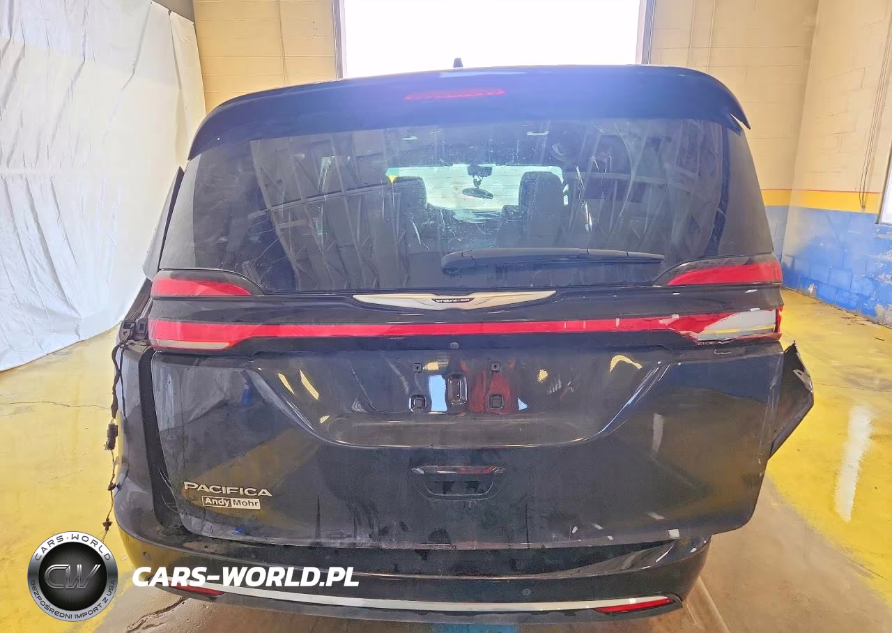 2025 Chrysler Pacifica Select VIN:2C4RC1BG2SR526797 - 6