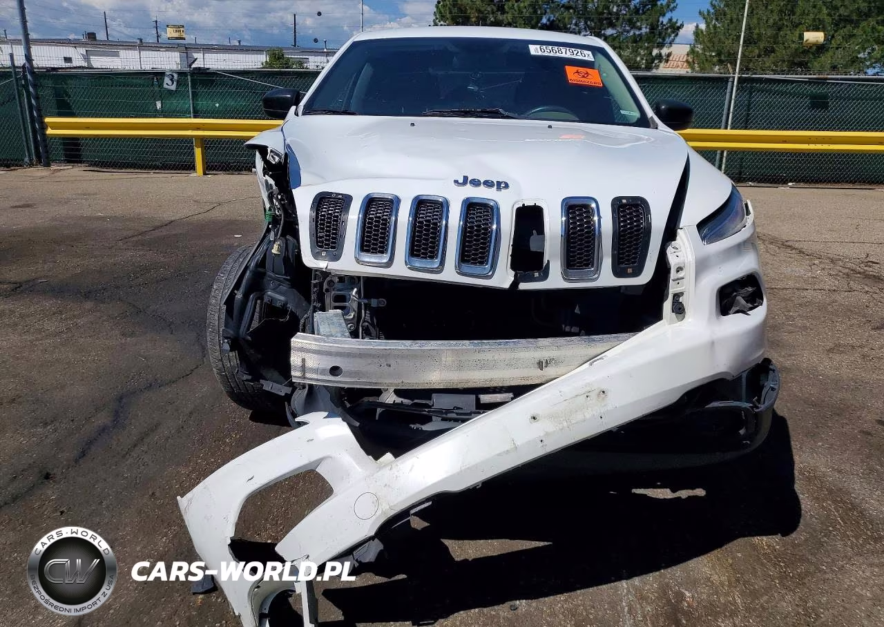 2014 Jeep Cherokee Sport VIN:1C4PJMAB2EW233112 - 5