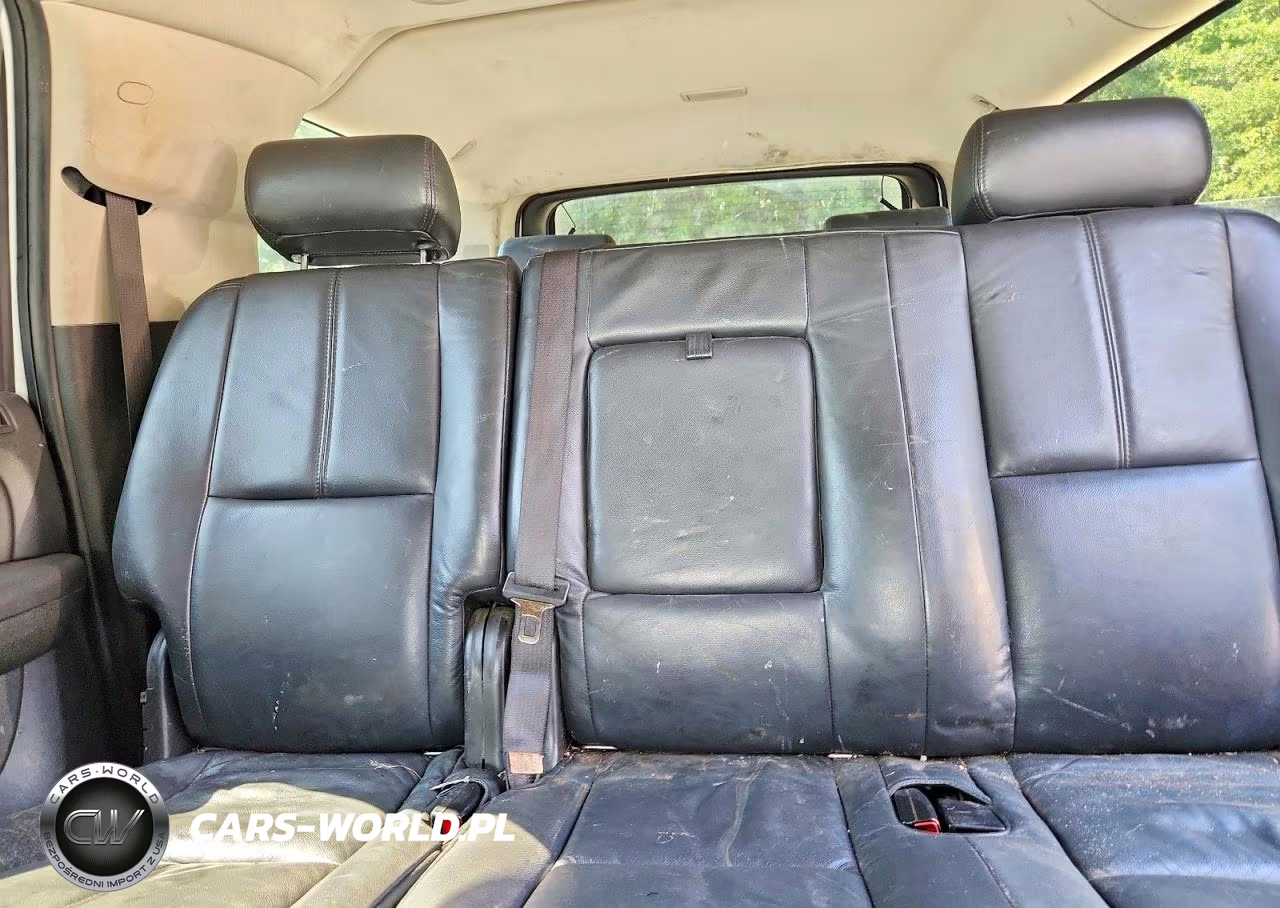 2007 Chevrolet Suburban C1500 VIN:3GNFC16017G319466 - 10