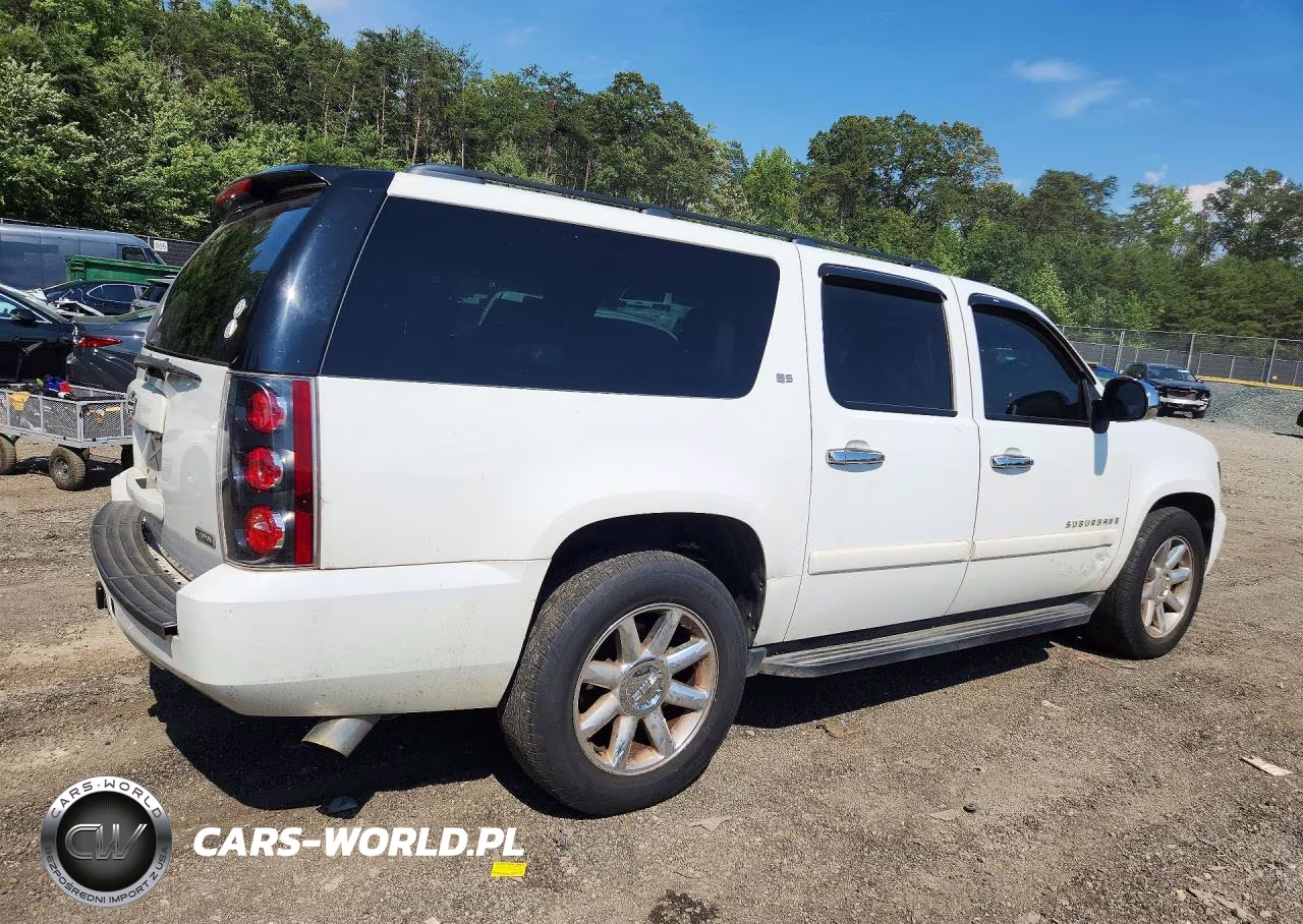 2007 Chevrolet Suburban C1500 VIN:3GNFC16017G319466 - 3