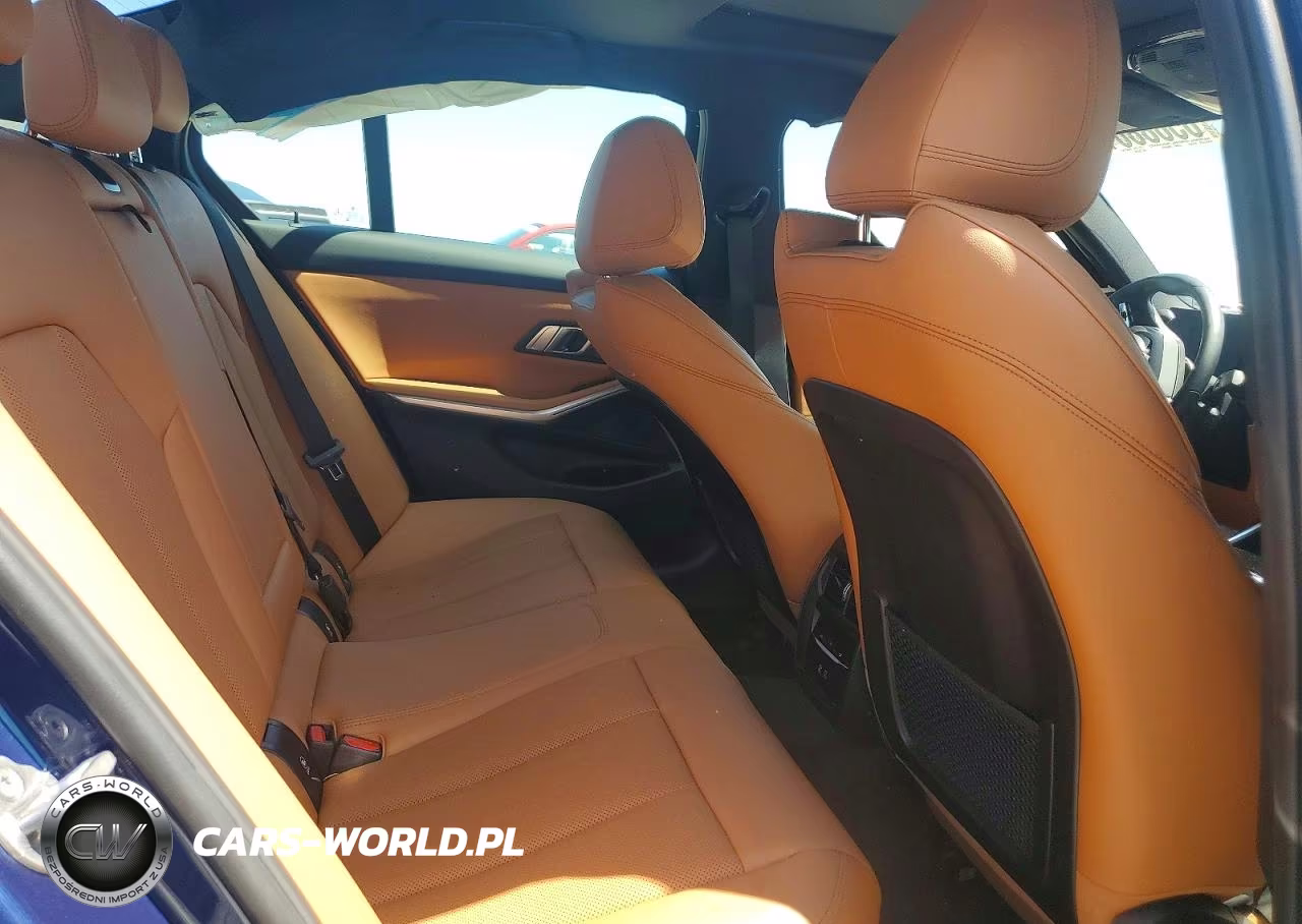 2023 BMW 330I VIN:3MW69FF02P8D24946 - 10