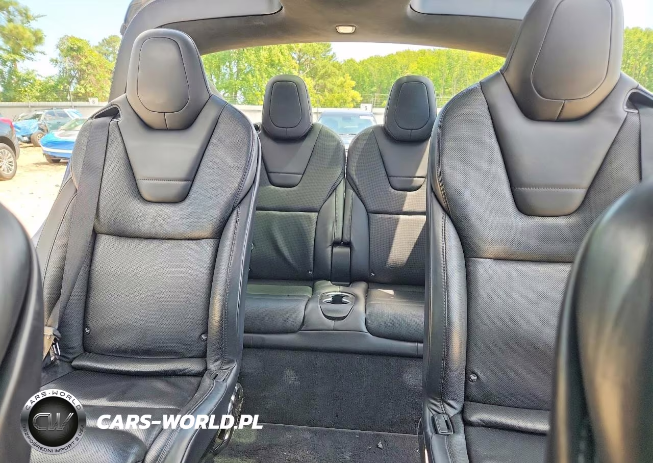 2016 Tesla Model X VIN:5YJXCBE21GF018143 - 10