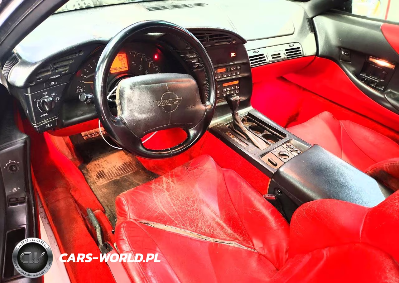 1994 Chevrolet Corvette VIN:1G1YY32P7R5106378 - 8