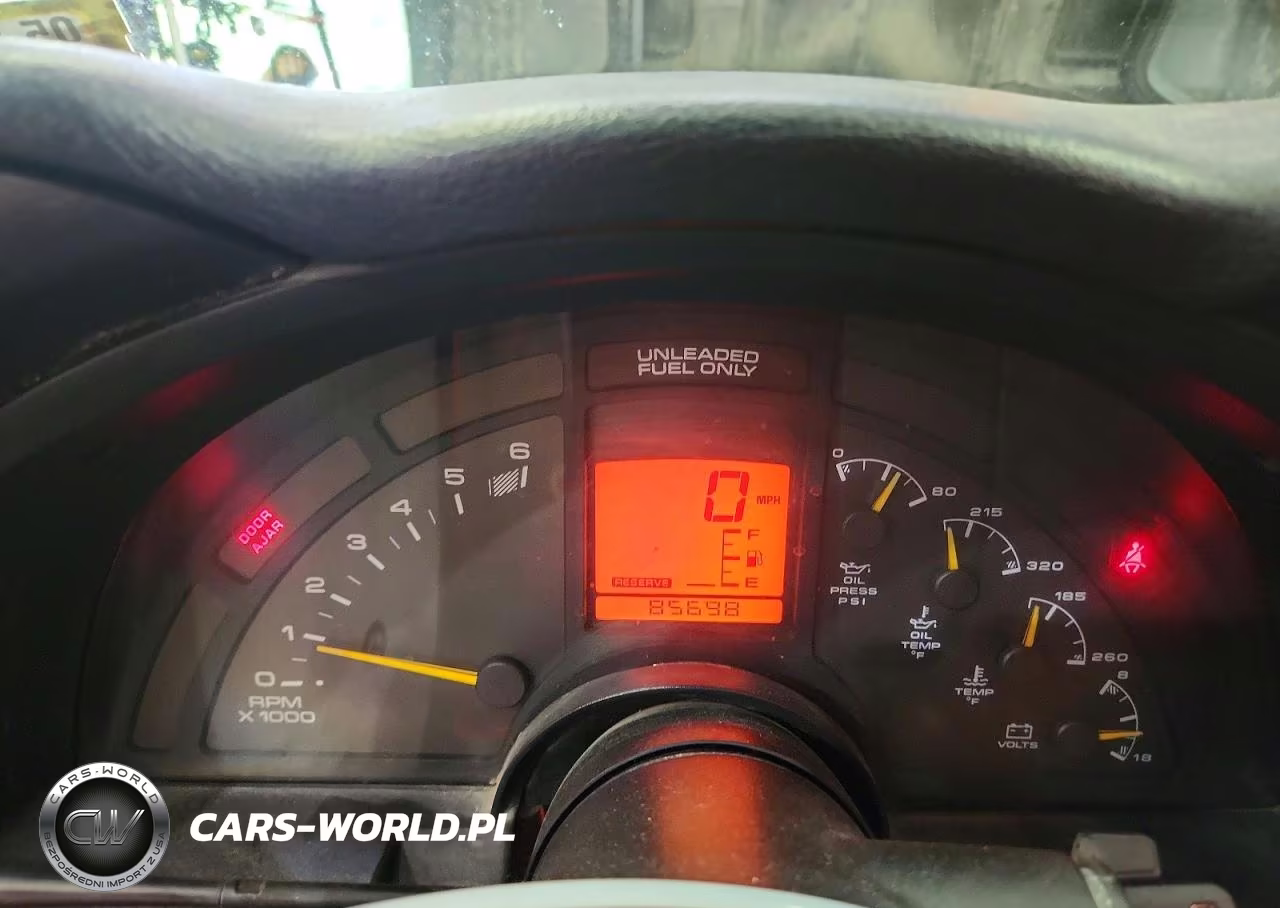1994 Chevrolet Corvette VIN:1G1YY32P7R5106378 - 9