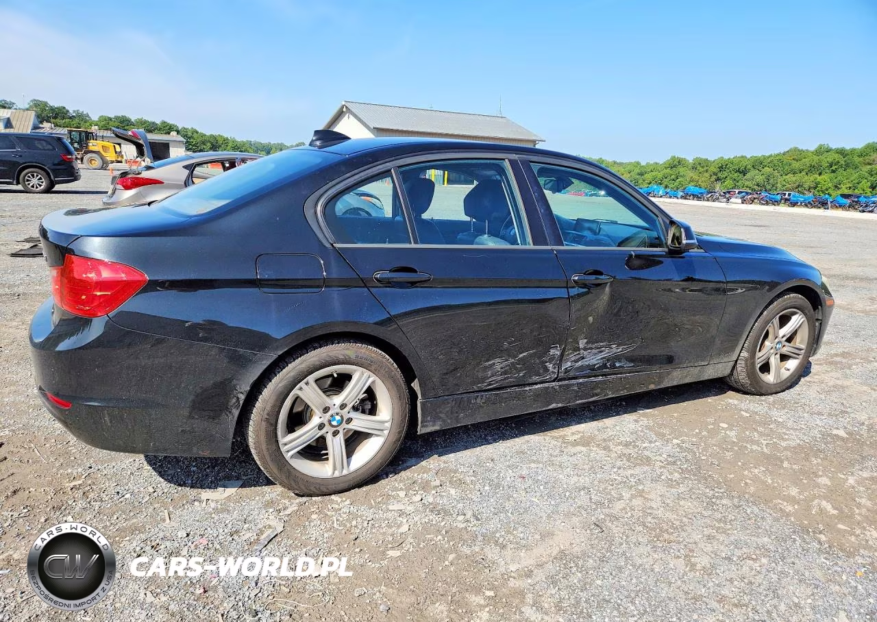 2015 BMW 328 Xi VIN:WBA3B3G53FNR86126 - 3