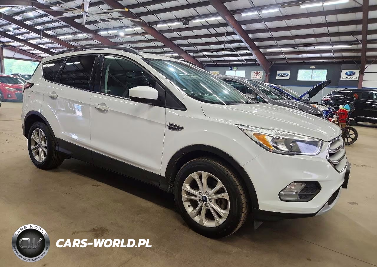 2018 Ford Escape Se VIN:1FMCU9GD7JUA26406 - 4