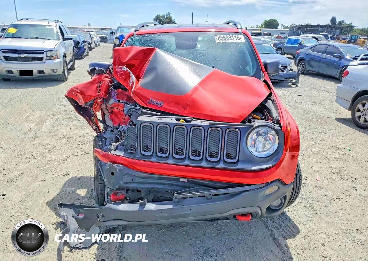 2018 Jeep Renegade Trailhawk VIN:ZACCJBCB8JPG67543 - 5