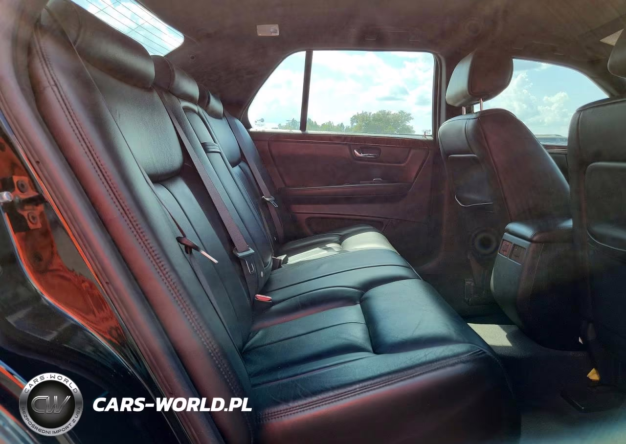 2007 Cadillac Dts VIN:1G6KD57Y27U192470 - 10
