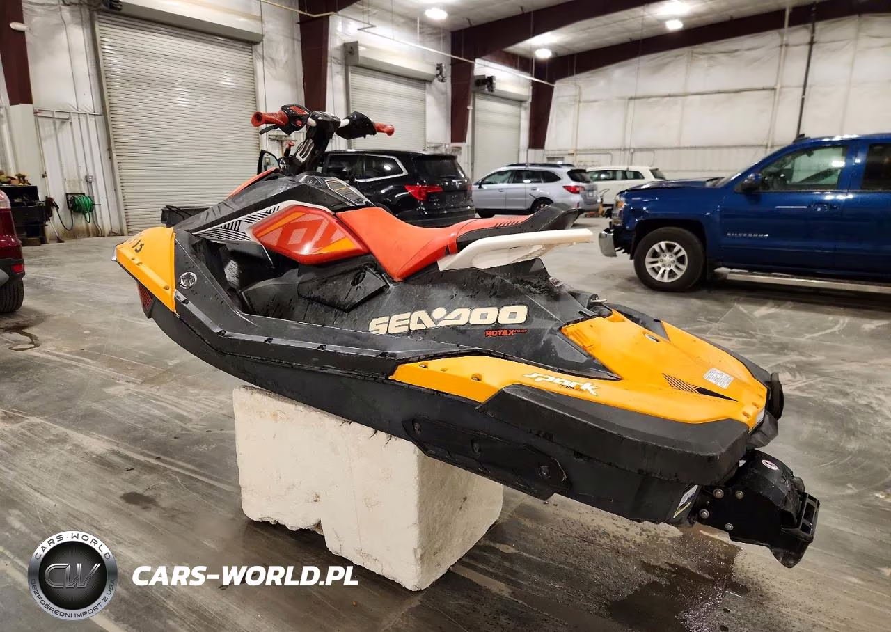 2018 Sea-Doo Jet Ski VIN:YDV72013B818 - 3