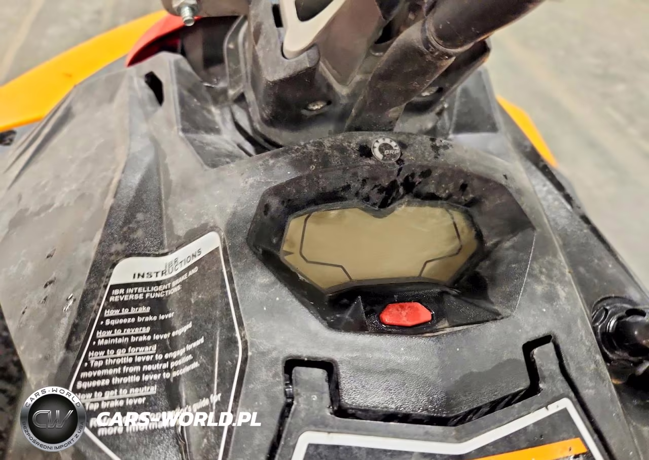 2018 Sea-Doo Jet Ski VIN:YDV72013B818 - 8