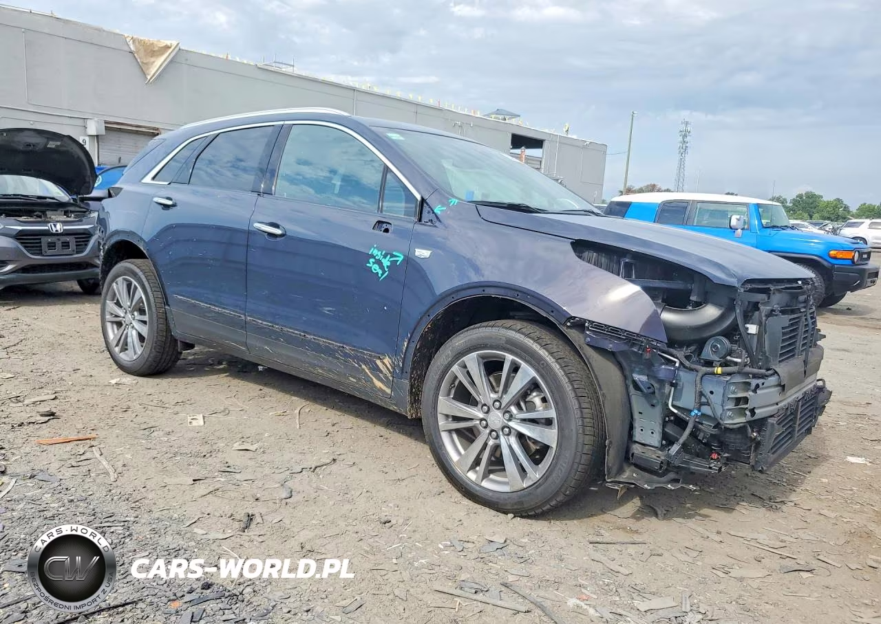 2024 Cadillac Xt5 Premium Luxury VIN:1GYKNDR41RZ745558 - 4