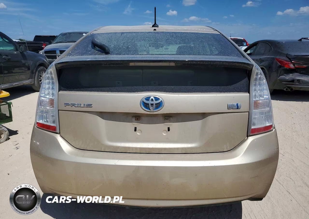 2011 Toyota Prius Two VIN:JTDKN3DU2B1437357 - 6