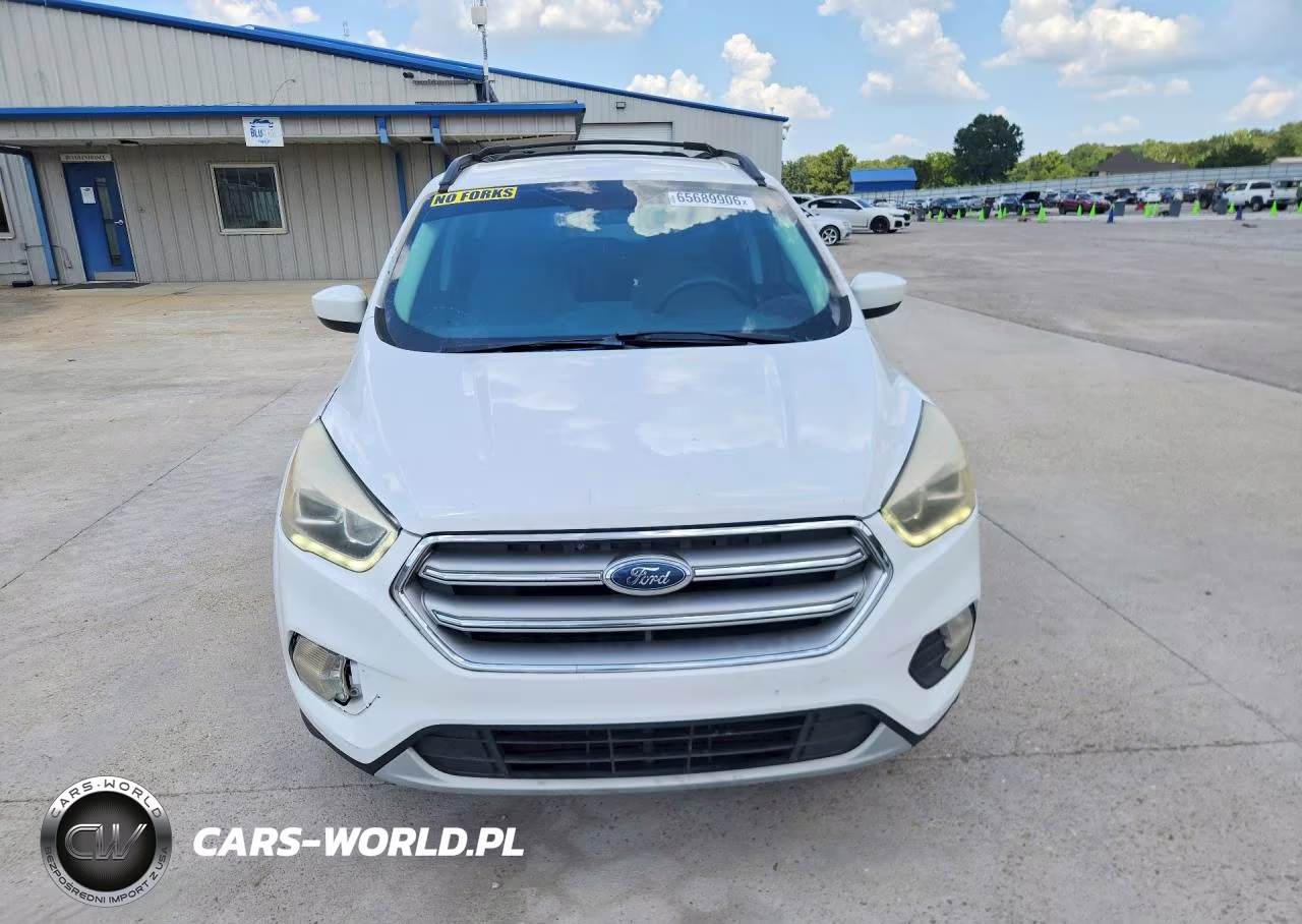 2017 Ford Escape Se VIN:1FMCU0GD7HUE42803 - 5