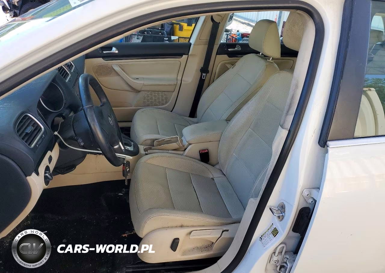2010 Volkswagen Jetta Se VIN:3VWPX7AJ3AM692437 - 7
