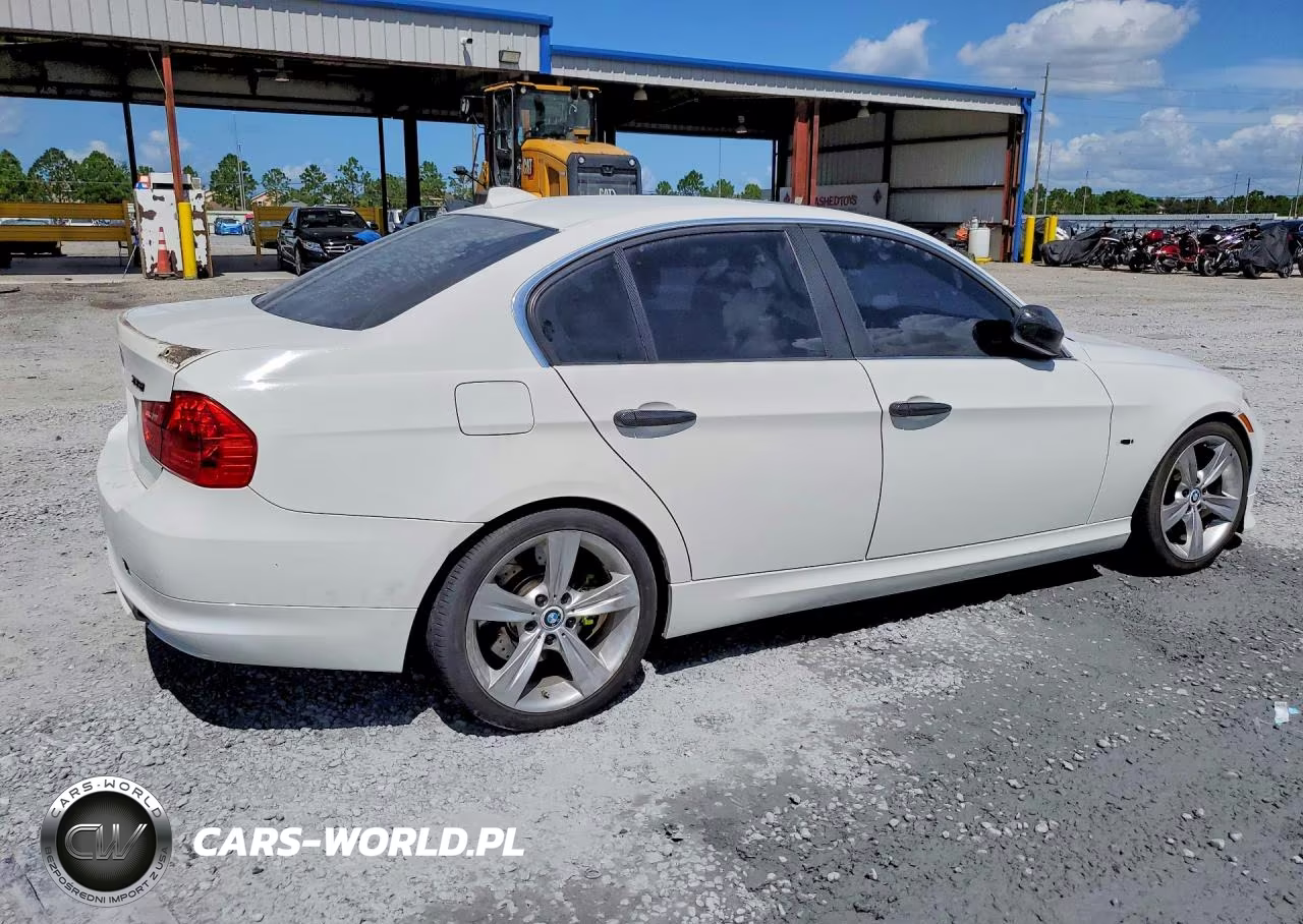 2011 BMW 335 I VIN:WBAPM5C50BE577489 - 3